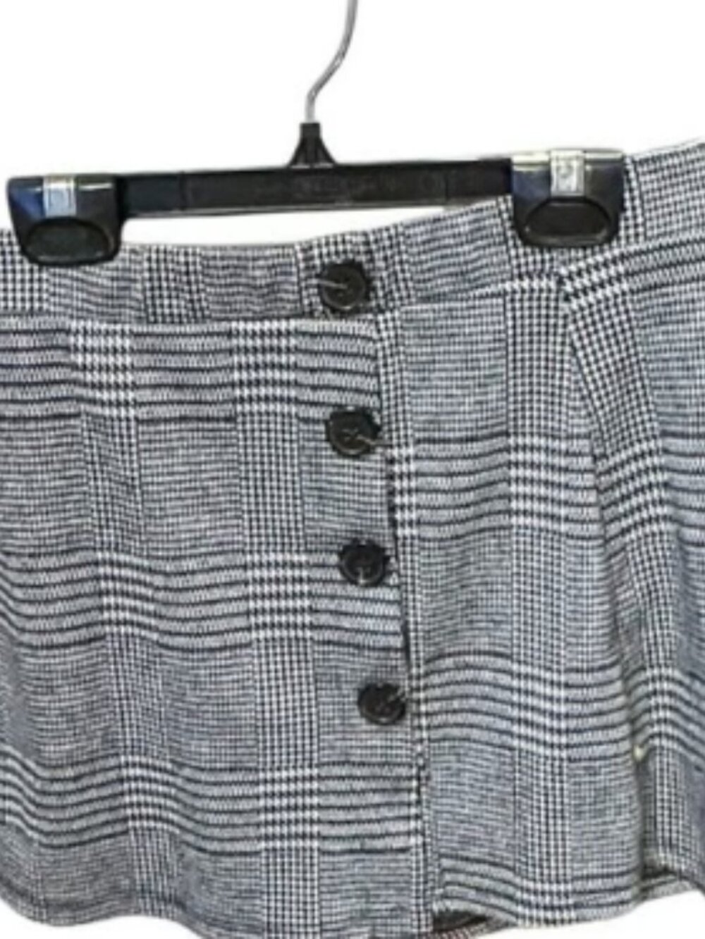 Iris Skorts Black White Plaid Houndstooth Pull-On Button Front NEW Shorts Medium